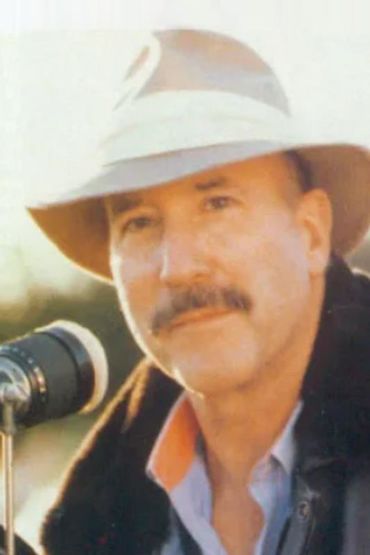 Нестор Альмендрос