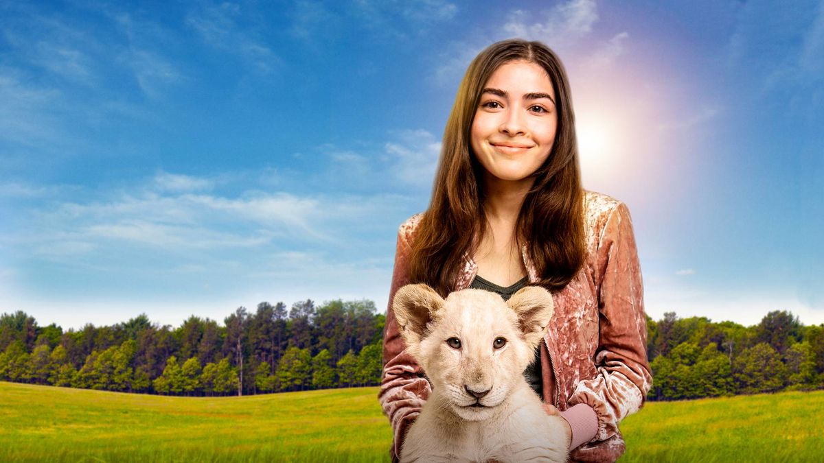 Лена и львенок