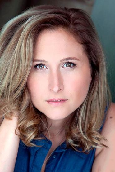 Александра МакТавиш