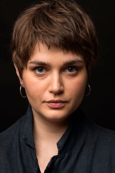 Лёля Хохлова