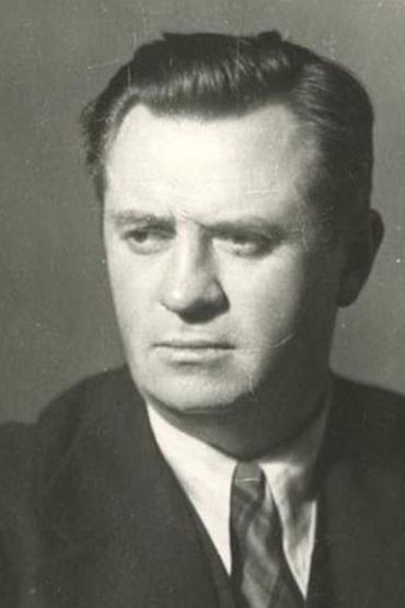 Гавриил Попов