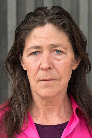 Энн Беннент