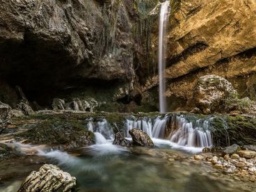 Водопад Пасть Дракона Краснодарский Водопад Пасть Дракона Краснодарский