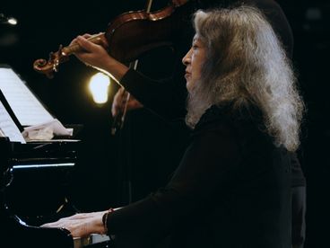 Марта Аргерих и друзья - Шуберт - Les Coups de Cœur à Chantilly Марта Аргерих и друзья - Шуберт - Les Coups de Cœur à Chantilly