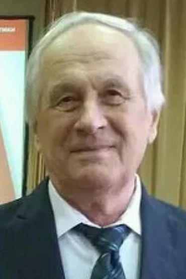 Борис Лазарев