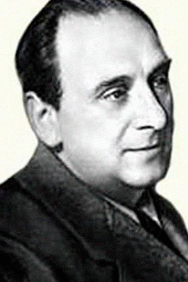 Владимир Петров