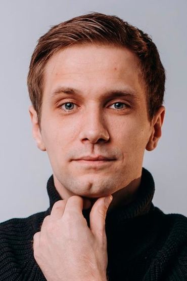 Владимир Петров