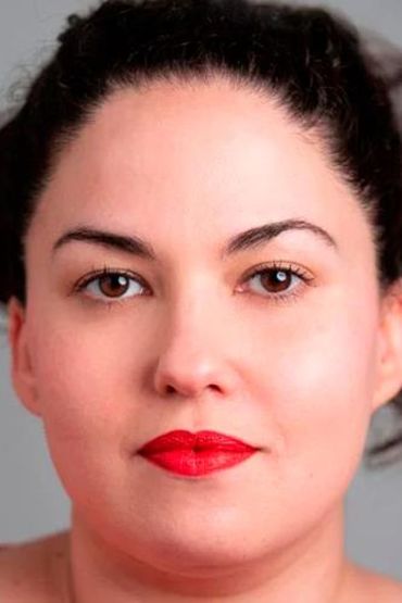 Лаура Галан