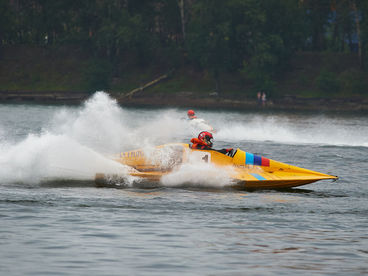 Аквабайк. Чемпионат мира. Гран-при Катара. Часть 1. Ski Division GP1 и Sky ladies GP1 Аквабайк. Чемпионат мира. Гран-при Катара. Часть 1. Ski Division GP1 и Sky ladies GP1