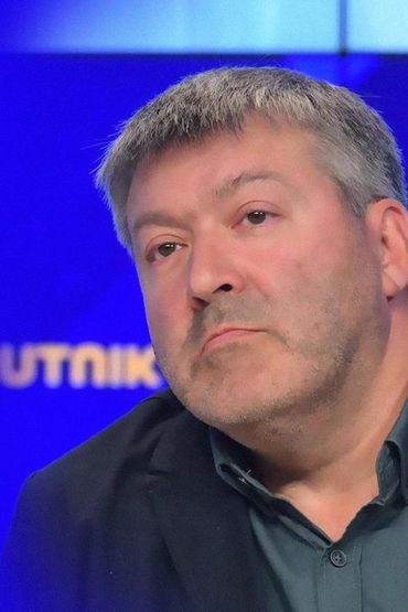 Олег Штром