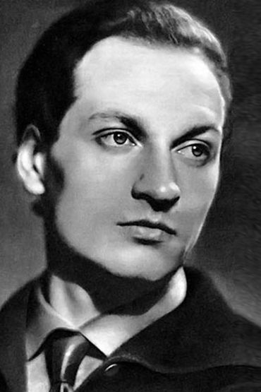 Валерий Панов