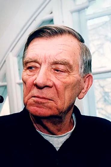 Эдуард Павулс