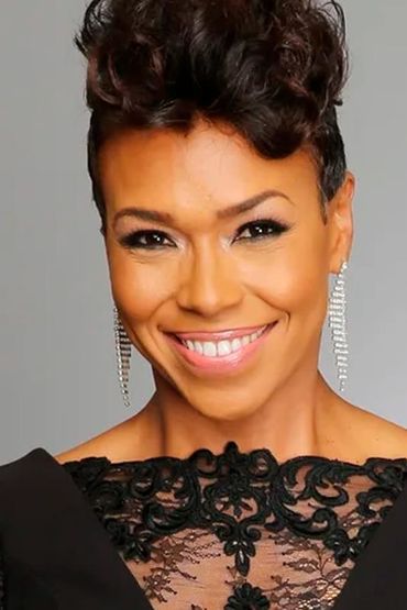 Эстер Брукс