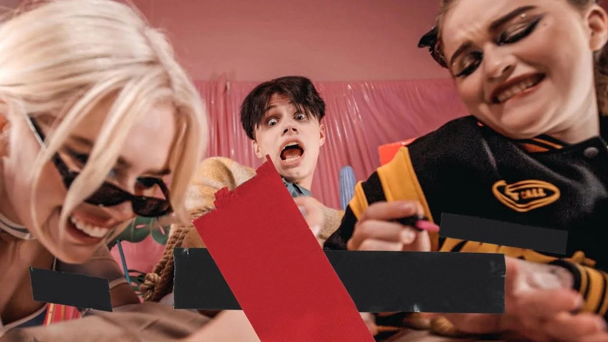 Esmi, Абрикоса - Уже влюбился