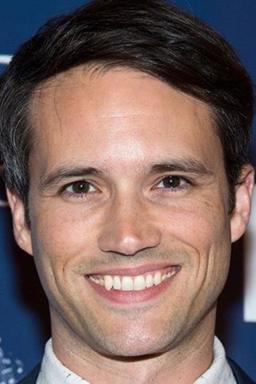 Мэттью Дэвис Патрик