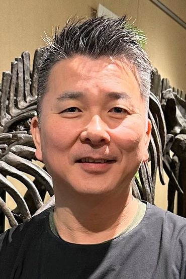 Yoshitsugu Kobayashi