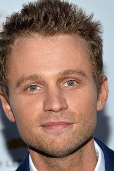 Мэтт Леветт