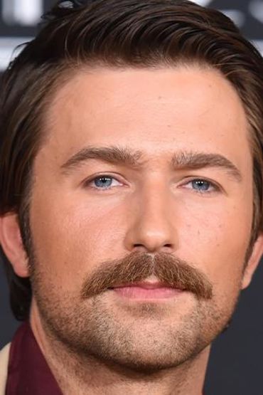 Брэндон Скленар