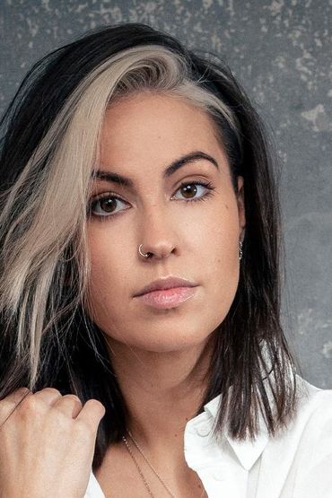 Рианнон Клементс