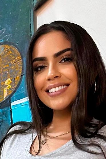 Jessenia Beaumont Rebecca