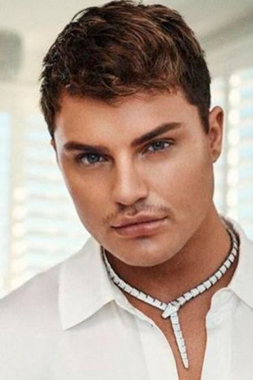 Джейд Кевин Фостер