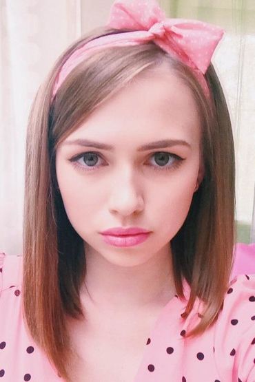 Яна Енжаева