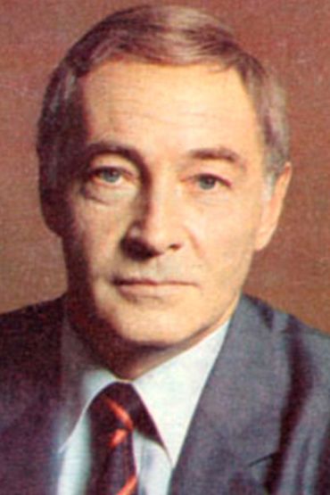 Вячеслав Тихонов