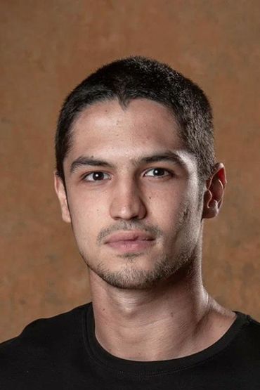 Габриел Леони