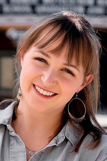 Jana Price Claire