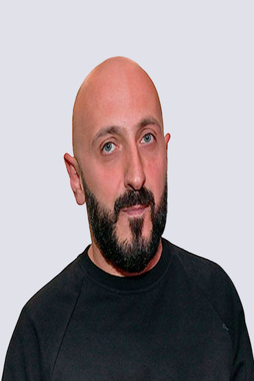 Карен Оганесян