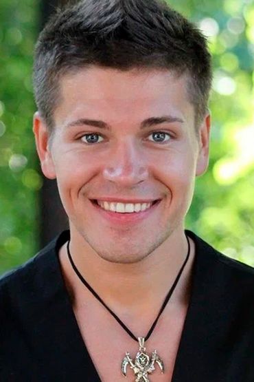 Александр Иванов