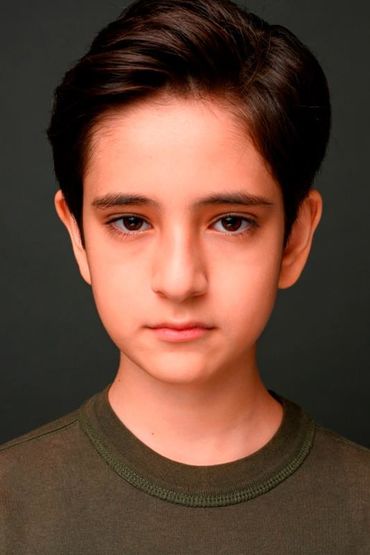 Леон Автаев