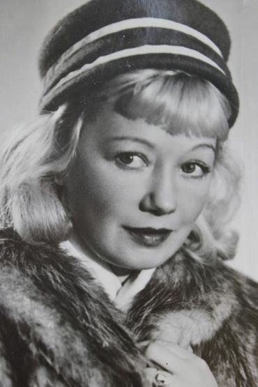 Людмила Шагалова