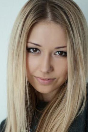 Лера Новикова