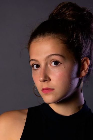 Александра Вострейзова