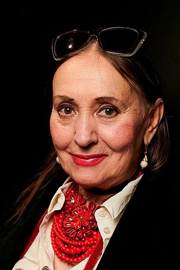Лариса Кадочникова