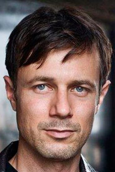 Паскаль Лангдэйл