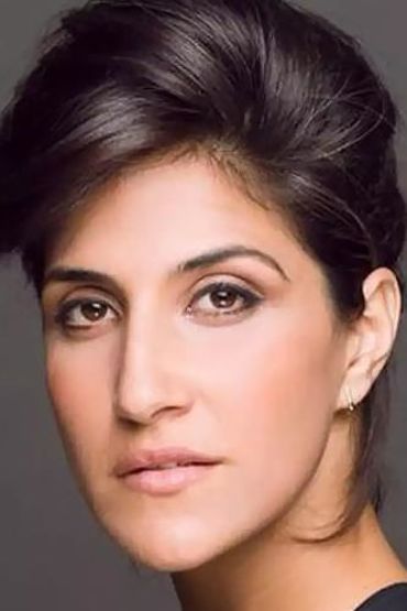 Мэгги Азарзар