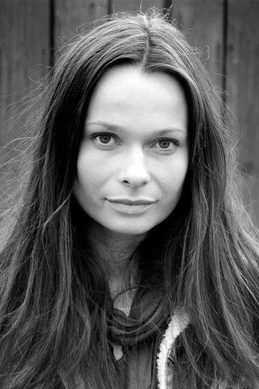 Анна Уолтон
