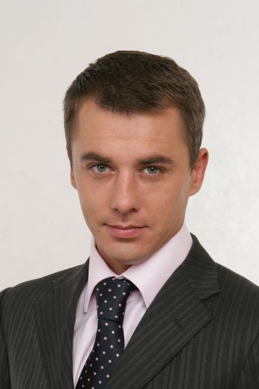 Игорь Петренко