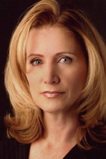 Лэни Фичера