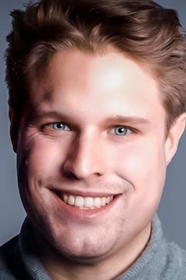 Максимилиан Артахо