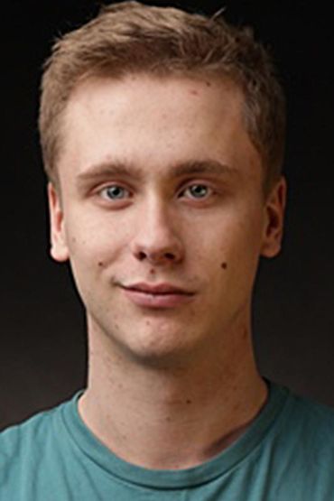 Максим Сальников