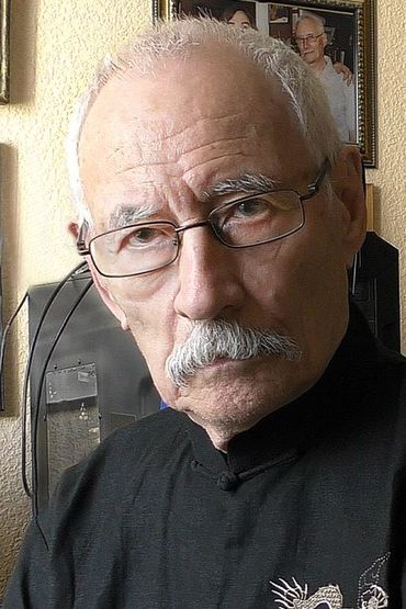 Юрий Елхов