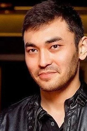 Акылхан Алмасов