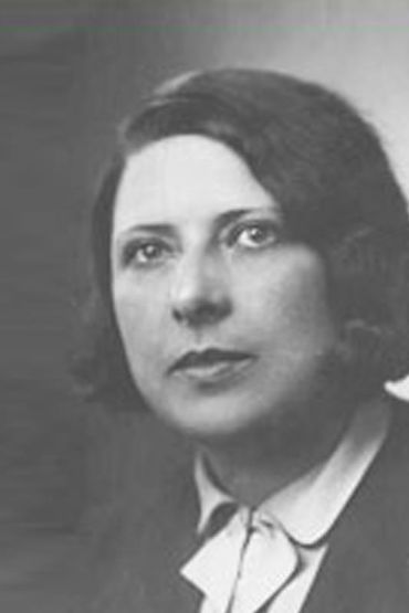 Клавдия Новикова