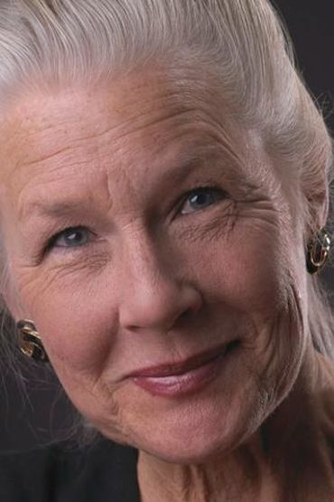 Элизабет Генри-Макари