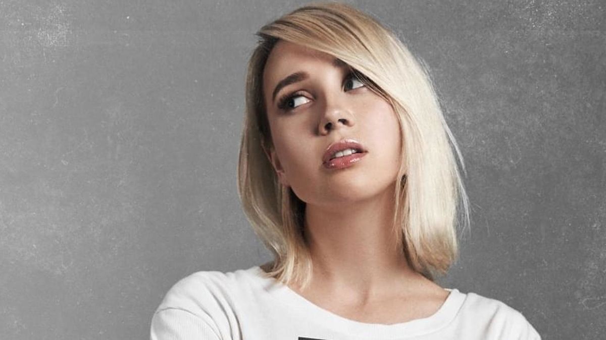 Клава Кока - Влюблена в МДК