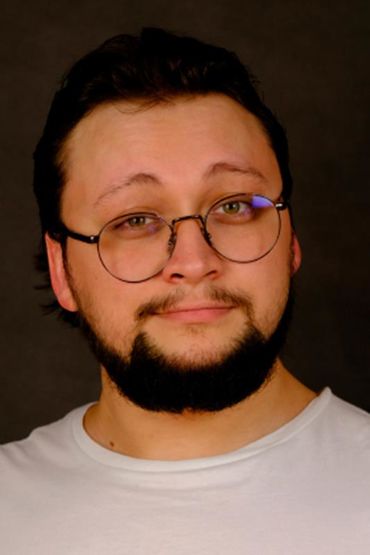 Александр Скиданов