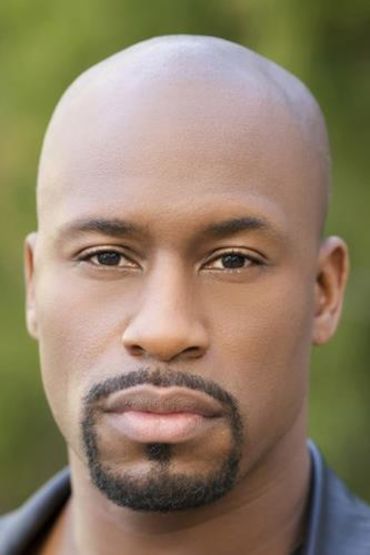 Вернон Дэвис